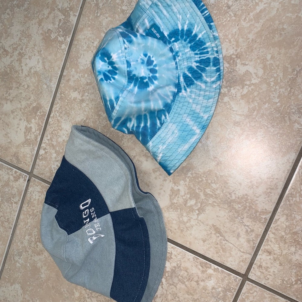 Bucket hats